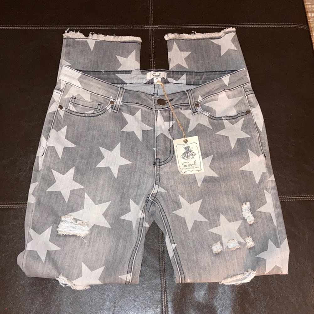 Easel jeans